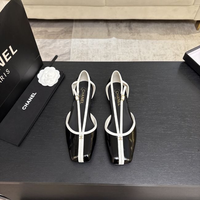Chanel Mary Janes G47613-8