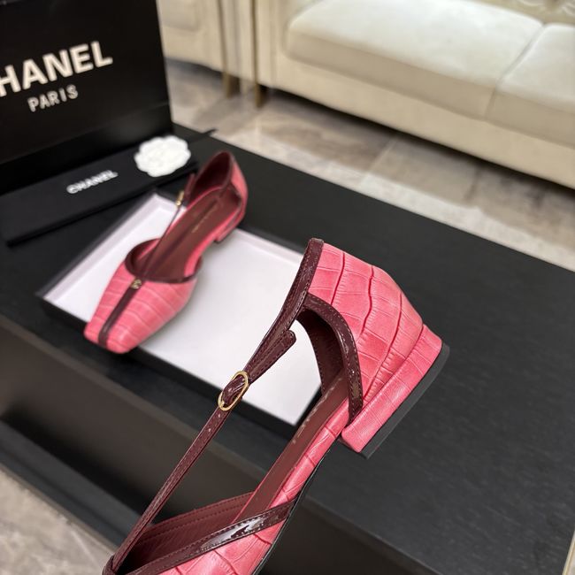 Chanel Mary Janes G47613-10