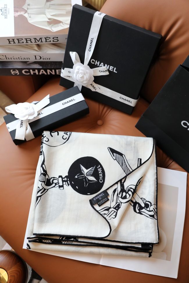 Chanel Wool and Silk Shawl AAC492-4 Chanel Wool and Silk Shawl AAC492-4