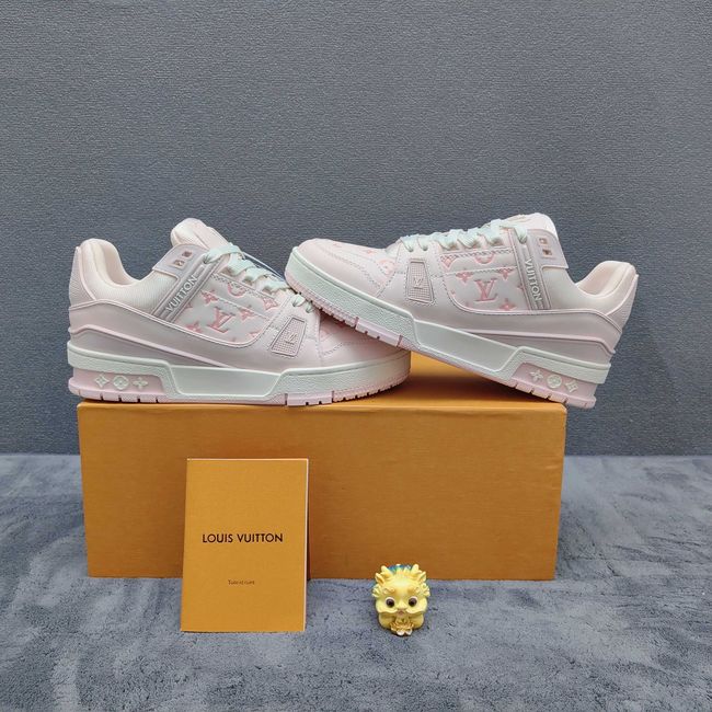 Louis Vuitton New Olympia Sneaker 1AKGKI-10