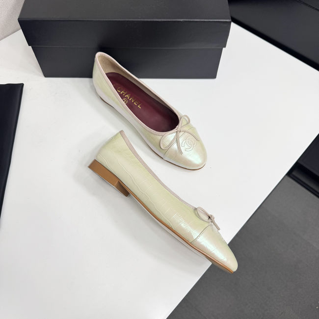 Chanel Ballet flats B26484-4