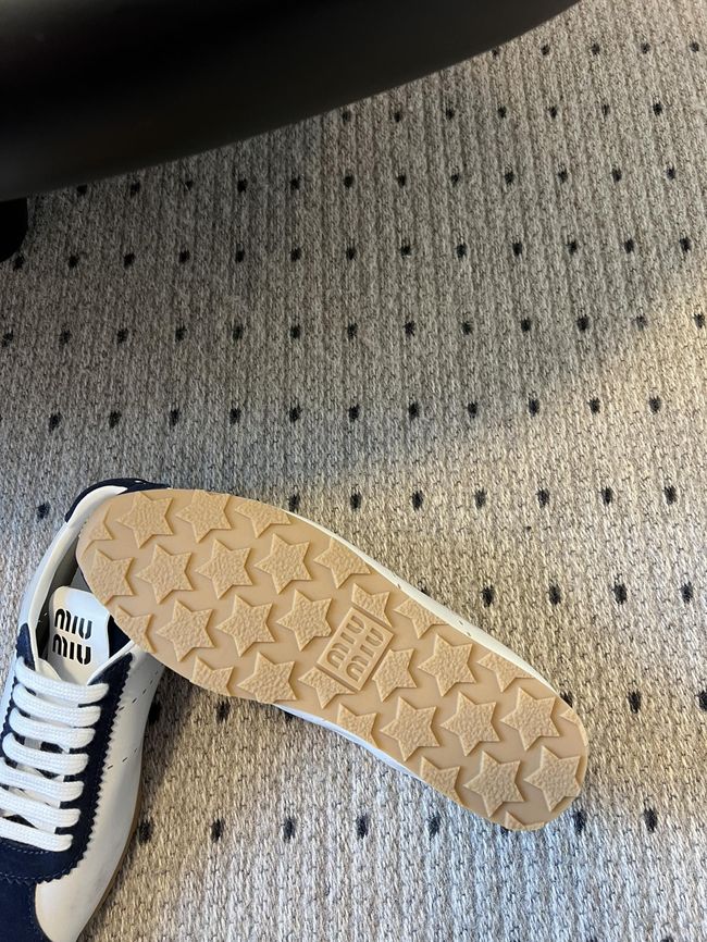 MIUMIU sneakers 95511-4