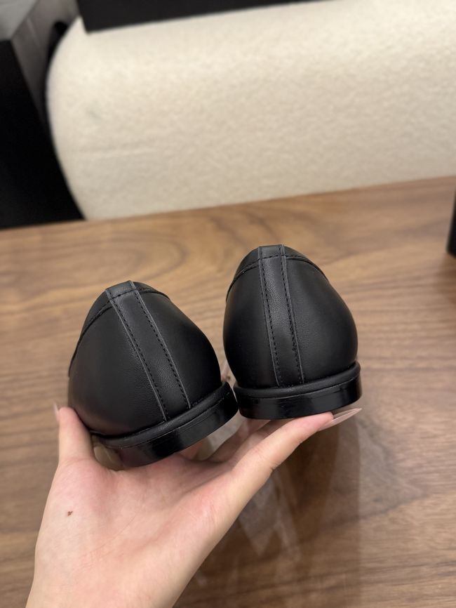 Chanel Moccasins B26485-1