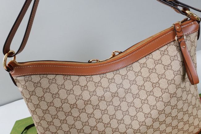 Gucci Starlet large shoulder bag A00CI2 brown
