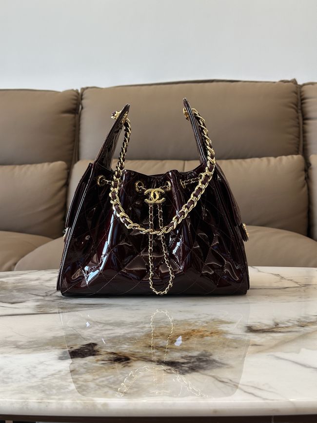 CHANEL 25 SMALL HANDBAG patent leather AS5293 Burgundy