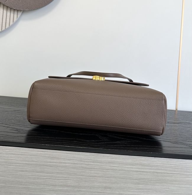 Chanel Maxi Flap bag AS6482 brown