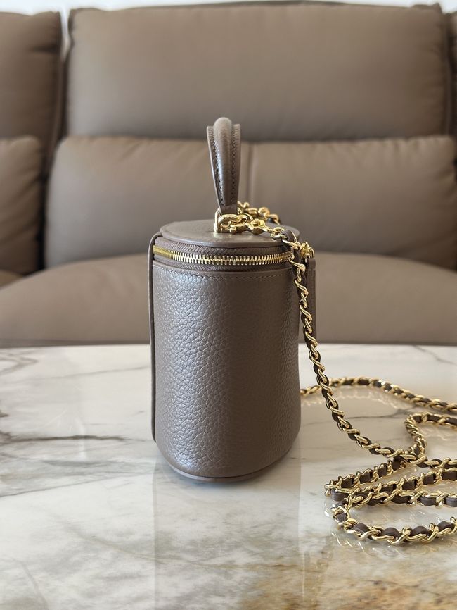Chanel Vanity with Chain AP5574 gray