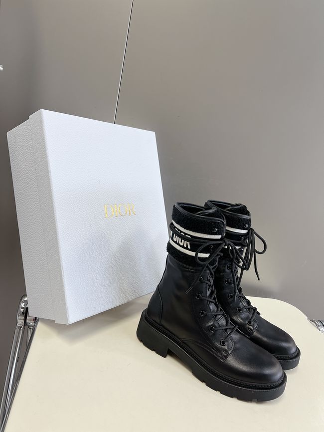 Dior Bolt Ankle Boot Calfskin KCT37-3